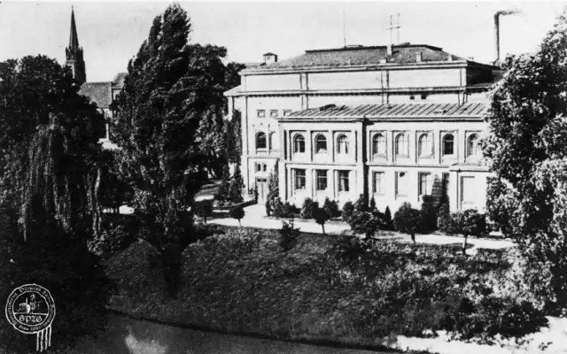 Tak wyglądał budynek Teatru Miejskiego na Wyspie Teatralnej (wcześniej Wyspie Strzeleckiej) w Gubinie.