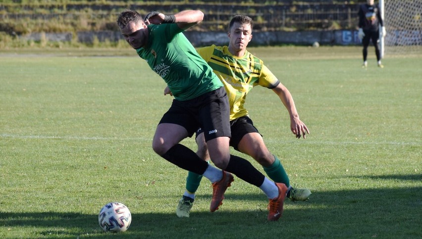 KO Oświęcim; Brzezina Osiek - Górnik Brzeszcze 1:1. Na...