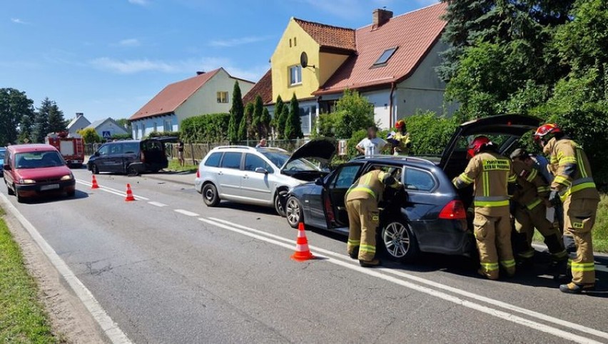 Wysokie mandaty dla kierowców po kolizjach w Malborku i na drodze krajowej nr 22 koło Kończewic