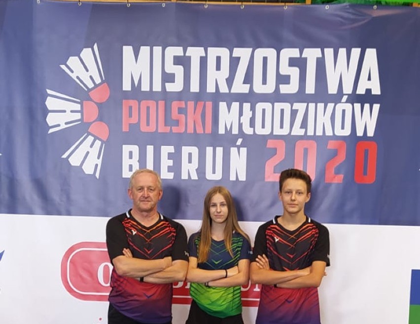 Bytowianie podczas Indywidualnych Mistrzostwa Polski Młodzików w Badmintonie w Bieruniu bez medali| ZDJĘCIA