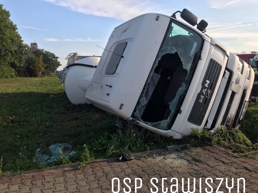 Wypadek ciężarowej cysterny w Zbiersku w powiecie kaliskim