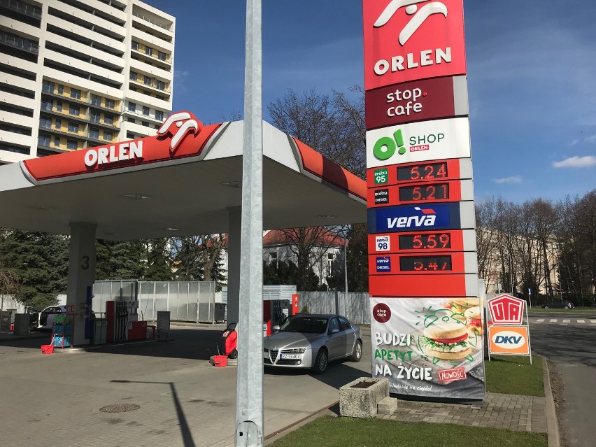 Ceny paliw w Rzeszowie. Jest drogo! Gdzie można tankować taniej?