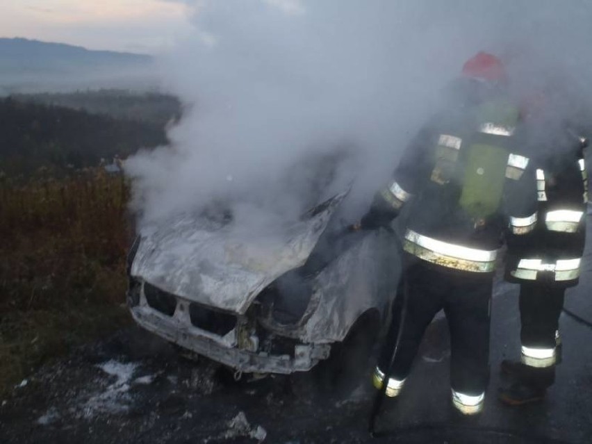  Nowy Sącz. Pożar samochodu na ul. Gospodarskiej