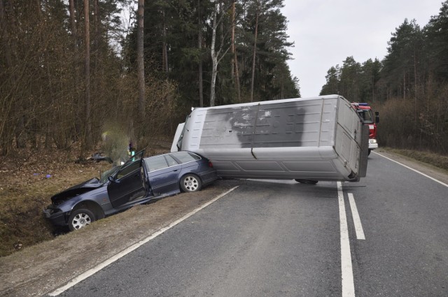 wypadek koło Szczytna