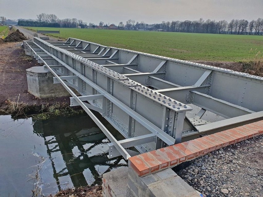 Remontują most nad Zimnicą. Tu powistanie ścieżka rowerowa