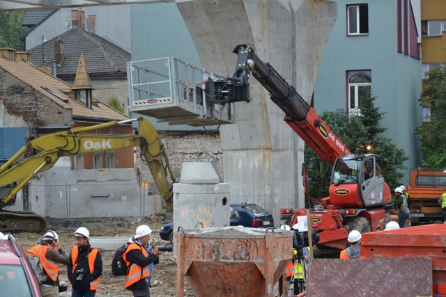 Z placu budowy ul. Dekerta - Romanowicza.