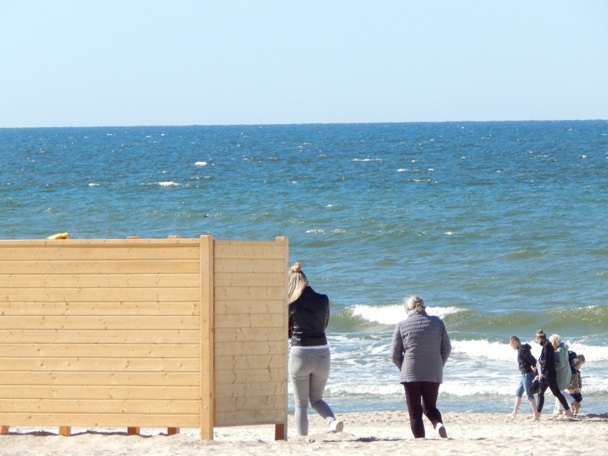 Stumetrowy odcinek plaży wschodniej w Ustce jest strzeżony...