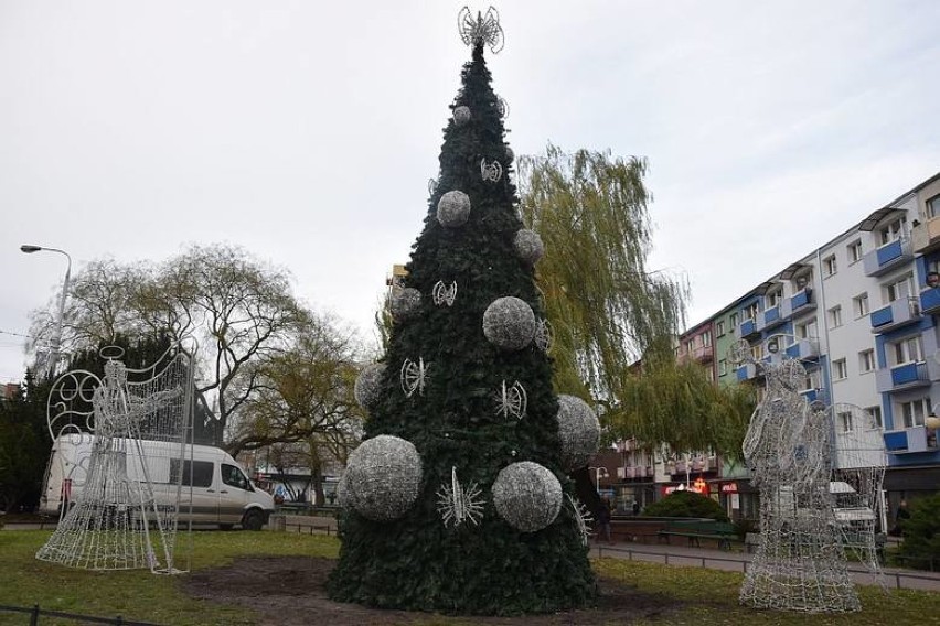 Świąteczne iluminacje gotowe. W czwartek rozświetlą miasto [ZDJĘCIA]