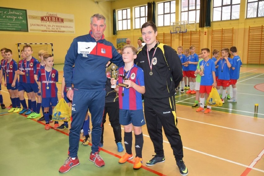 II Noworoczny Turniej Halowej Piłki Nożnej o Puchar Burmistrza Gminy i Miasta Jastrowie