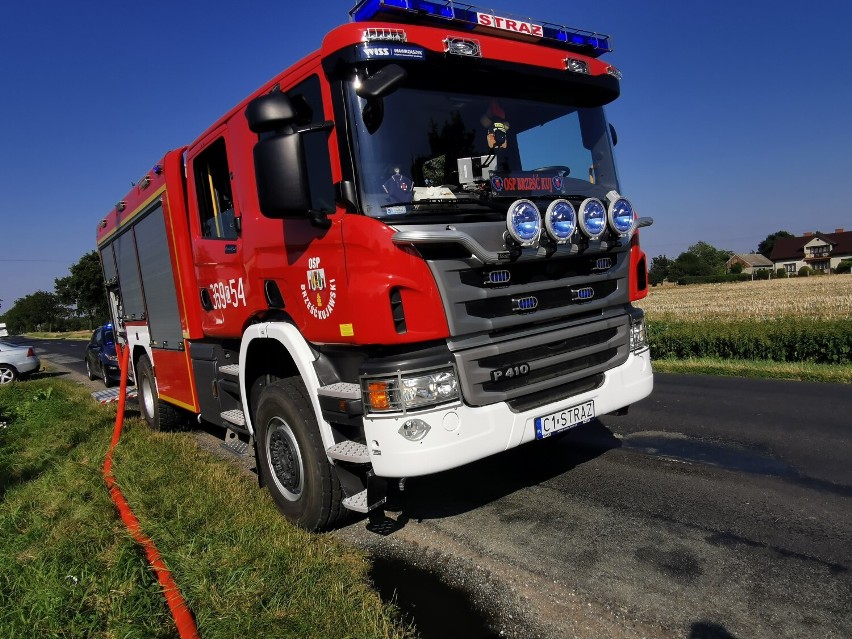 Pożar ciągnika rolniczego w miejscowości Rzadka Wola gmina Brześć Kujawski [zdjęcia]