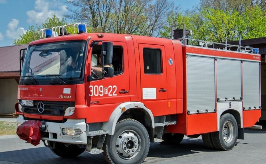 Ochotnicza Straż Pożarna w Pożdżenicach dostała mercedesa ZDJĘCIA