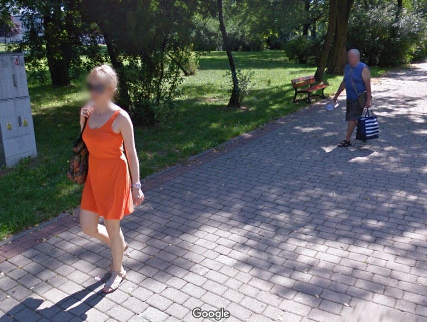 Oto ulice Dąbrowy Górniczej w Google Street View. Kogo złapała kamera? Sprawdź, czy też jesteś na tych ZDJĘCIACH!
