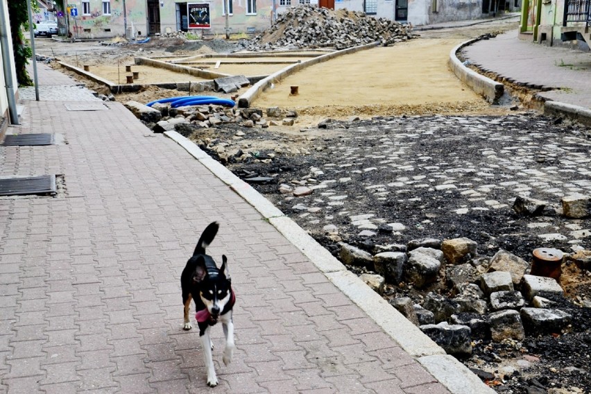 Co dzieje się na placu Matejki w Zielonej Górze? Sprawdźcie [ZDJĘCIA, WIDEO]  