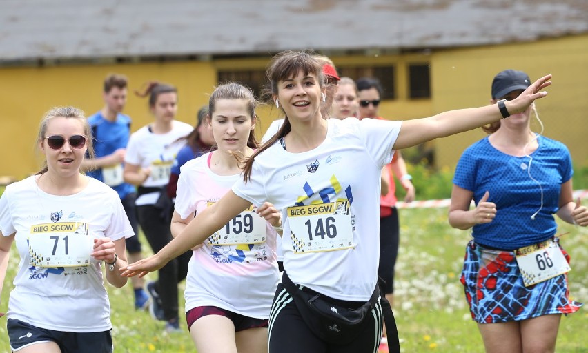 Bieg SGGW 2019. Prolog Biegu Ursynowa za nami. Tak walczyliście na trasie [ZDJĘCIA]