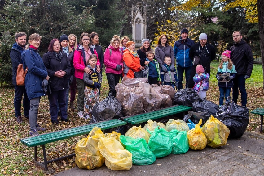 To już trzecia akcja sprzątania tej zabytkowej sądeckiej...