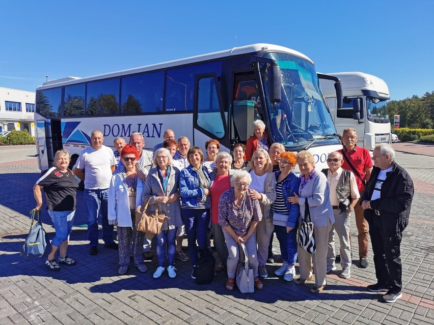 Szamotuły. Klub Seniora SzOK na wojażach po Polsce. Darłowo ich zachwyciło!