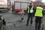 Wypadek na ulicy Łódzkiej. Cztery osoby trafiły do szpitala [FOTO, WIDEO]