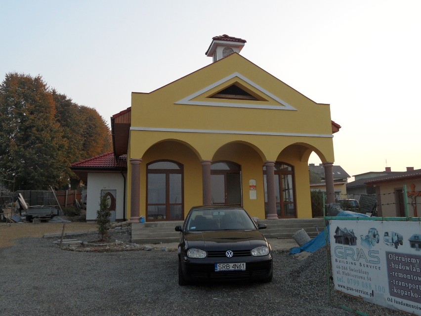 Kończą się prace przy kaplicy przy ul. Nowej. 1 listopada będzie tu msza św. i poświęcenie kaplicy