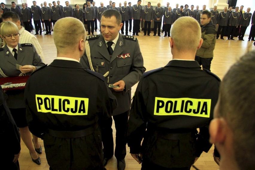 Lublin: Młodzi policjanci złożyli ślubowanie