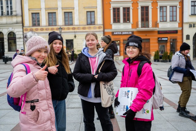 Tak wyglądała gra terenowa "Ucieczka przed Słońcem" na ulicach Tarnowa