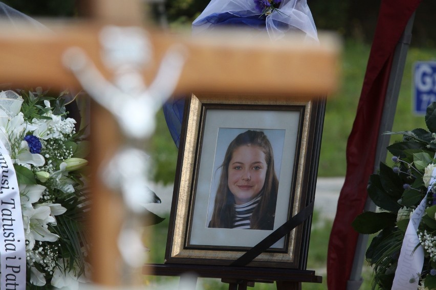 Gdynia: Zabójca 13-letniej Izy na wolności. Czy portret pomoże ująć mordercę? Napływa wiele zgłoszeń