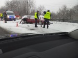 Wypadek na DK 88 w Gliwicach. Dwie osoby ranne [ZDJĘCIA]