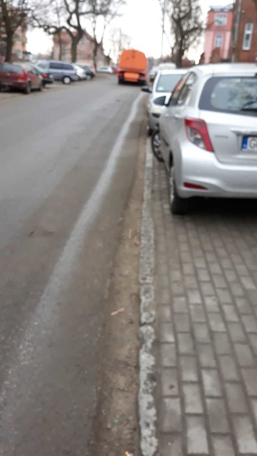 Podpatrzone. Tak wygląda sprzątanie miejskich dróg w Malborku? [ZDJĘCIA]