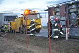 Wypadek dwóch ciężarówek i auta osobowego w Osieku (FOTO)