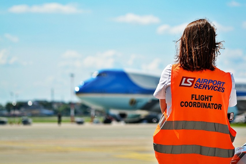 Rozpocznij karierę w branży lotniczej! Dołącz do LS Airport Services!