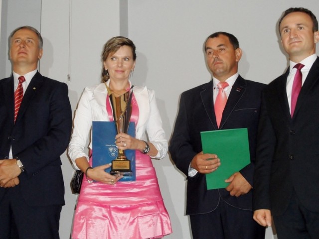 Nagrodzeni odebrali puchary podczas otwarcie Krajowej Wystawy Rolniczej w Częstochowie