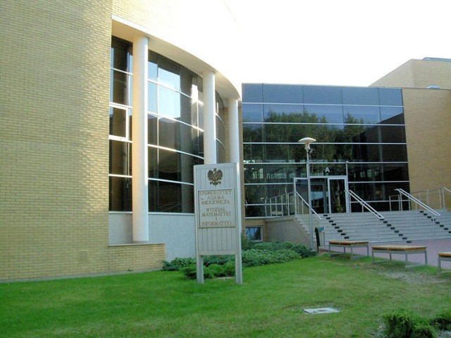 Wydział Matematyki i Informatyki UAM