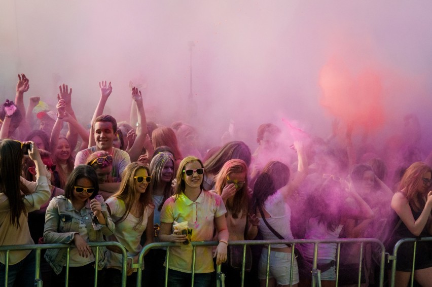 Holi Color Flashmob. Pierwsze tak duże wydarzenie w centrum...