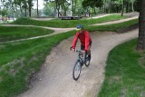 Park nad Nacyną w Rybniku oblegany. Co oni wyczyniają na rowerach! [ZDJĘCIA]