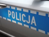 Bez prawa jazdy i nie swoim samochodem doprowadziła do kolizji.  Mieszkanka Parkosza ukarana przez policję