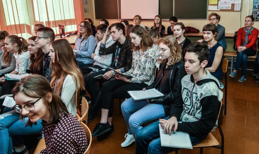 80 uczniów z 29 szkół z Bydgoszczy i okolic wzięło udział w...