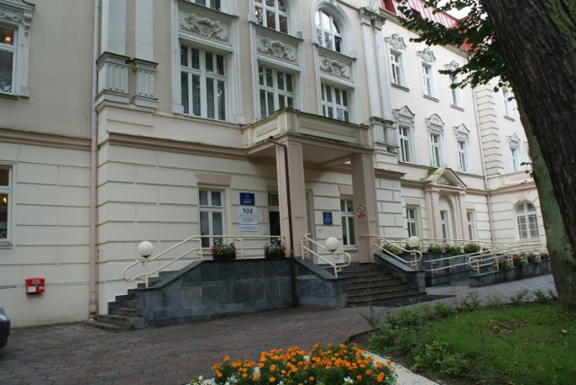 Wejście do budynku sanatorium Gryf
