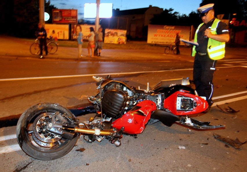 Do zderzenia motocyklisty i kierującego oplem calibrą doszło...