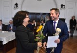 Nagroda Starosty Malborskiego dla nauczycieli. Pracownicy powiatowej oświaty spotkali się w starostwie z okazji Dnia Edukacji Narodowej
