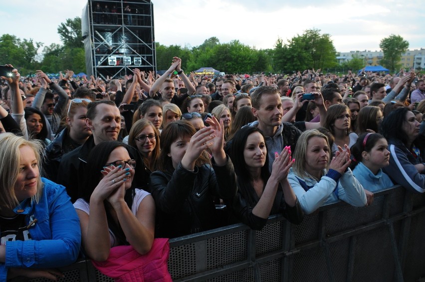 Pierwszy w Krakowie festiwal disco polo. Hushnalia ściągnęły tysiące ludzi [ZDJĘCIA]