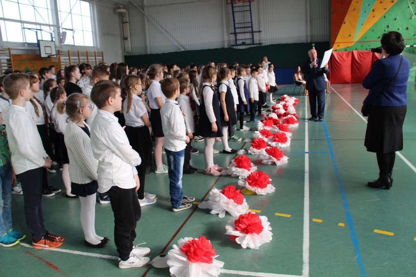 Konkurs #DoHymnu. Szkoła Podstawowa w Łęgowie wzięła udział w przesłuchaniach