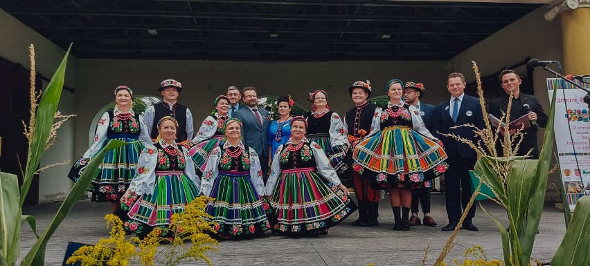 Gospodynie wiejskie ze Słupi dostały dotację na nagranie płyty 