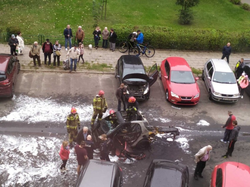 Pożar samochodu marki Smart na Zazamczu we Włocławku