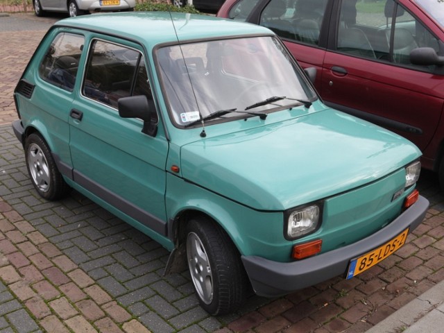 Galeria Arsenal potrzebuje samochód Fiat 126p na wystawę - fot. Joost J. Bakker I Jmuiden's / Flickr (http://www.flickr.com/photos/joost-ijmuiden/)