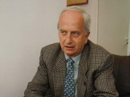 Prof. Henryk Geringer d'Oedenberg jest jednym z niewielu w Polsce profesorów &quot;od koni&quot;. Jak podkreśla, środowisko jest skłócone, a cała sprawa to działanie nieprzychylnych mu konkurentów. (Fot. M. Kulczyński)