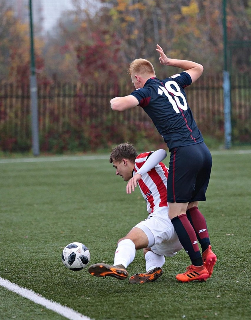 Centralna Liga Juniorów U-18: obrońca Cracovii Radosław Kruppa marzy o grze w lidze angielskiej