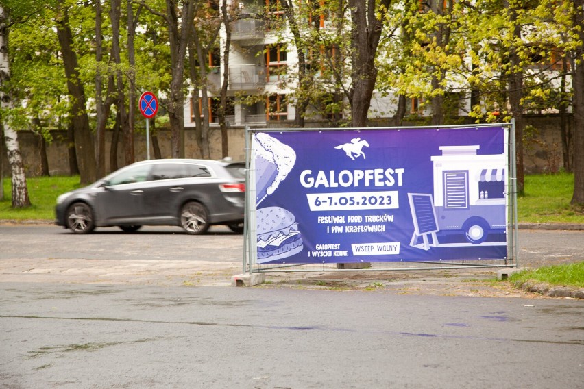GalopFest 2023. Na warszawskim torze wyścigów konnych trwa festiwal food trucków i piw kraftowych