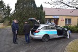 Nowy radiowóz dla policjantów z Lwówka [ZDJĘCIA]