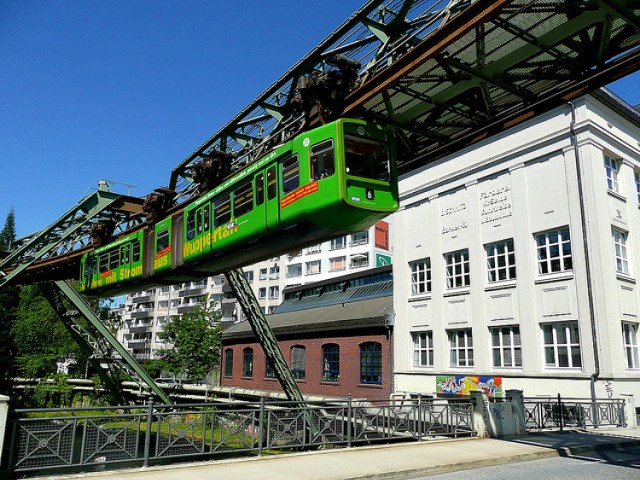 Metro w Wuppertalu