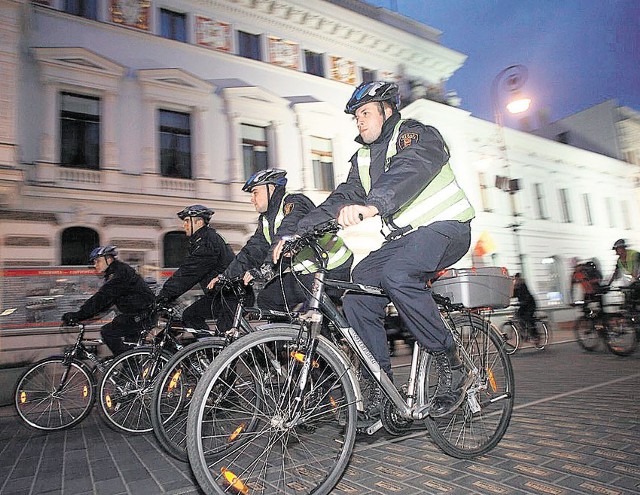 W Rowerowej Masie Krytycznej pojechali strażnicy miejscy