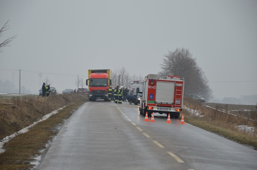 Wypadek między Debrznem a Strzeczoną